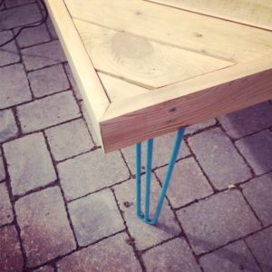 patio-table-with-3-bar-hairpin-legs