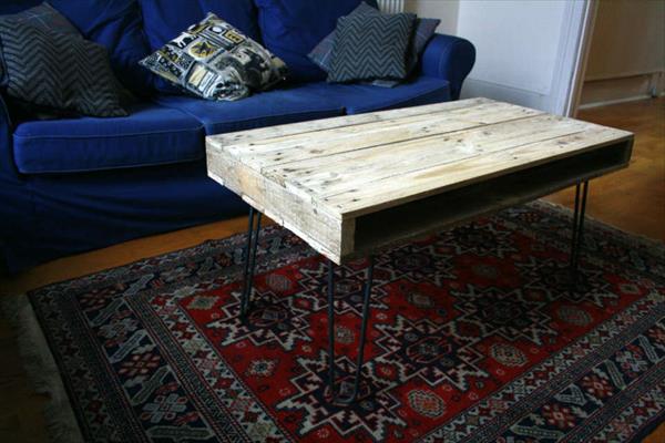 pallet wood coffee table with hairpin legs