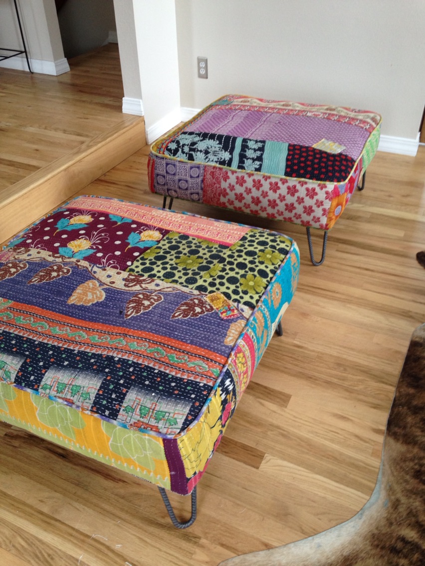 upholstered ottoman with hairpin legs