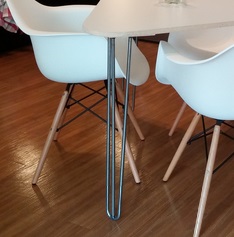 3 rod hairpin leg triangle table closeup