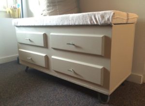 dresser with short hairpin legs